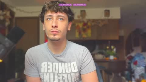 Snapshot of dylandaniel69 chatting on 30, 9, 2025 Dylan Daniel 7.8 online show from 30, 9, 2025