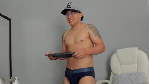 Snapshot of dylann_blaze_ chatting on 10, 3, 2025 online show from 10, 3, 2025