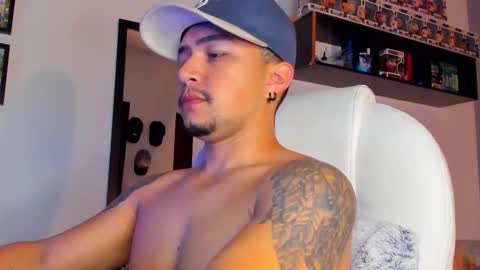 Snapshot of dylann_blaze_ chatting on 10, 9, 2025 online show from 10, 9, 2025