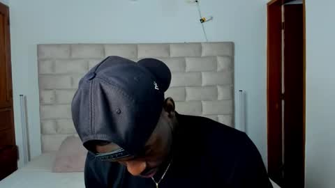 Dylan Taylor online show from 12, 1, 2026