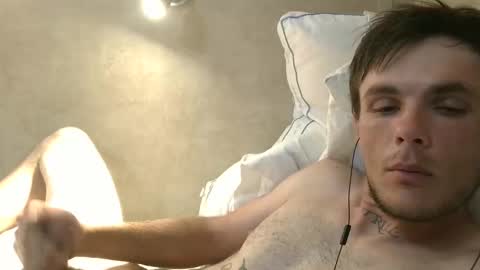 Snapshot of dylp400 chatting on 11, 2, 2025 dylp400 online show from 11, 2, 2025