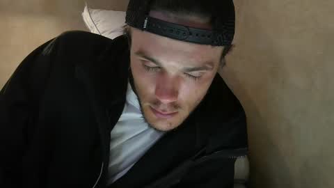 Snapshot of dylp400 chatting on 20, 2, 2025 dylp400 online show from 20, 2, 2025