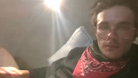 Snapshot of dylp400 chatting on 8, 3, 2025 dylp400 online show from 8, 3, 2025