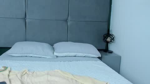 Snapshot of dymoni222 chatting on 20, 2, 2025 dymoni222 online show from 20, 2, 2025