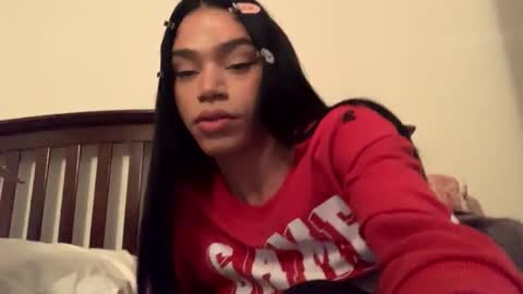 Snapshot of dynasty313 chatting on 12, 1, 2025 Dynasty online show from 12, 1, 2025