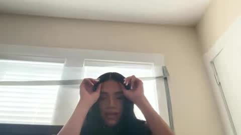 Snapshot of dynasty313 chatting on 31, 10, 2025 Dynasty online show from 31, 10, 2025