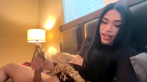 Snapshot of dynasty313 chatting on 11, 11, 2025 Dynasty online show from 11, 11, 2025