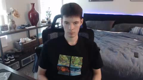 Snapshot of ealexk chatting on 20, 11, 2025 Alex online show from 20, 11, 2025