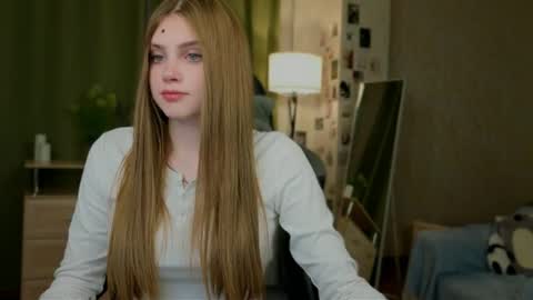 Snapshot of earthfantasyy chatting on 16, 7, 2026 Elizabeth online show from 16, 7, 2026