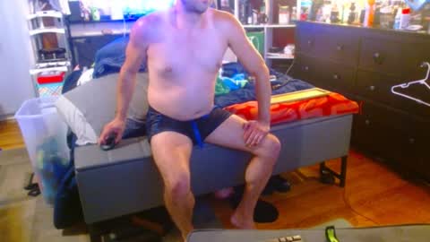 Snapshot of eastbayboy57 chatting on 12, 6, 2026 eastbayboy57 online show from 12, 6, 2026