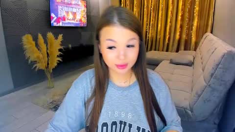 easternbeautyy online show from 3, 12, 2024