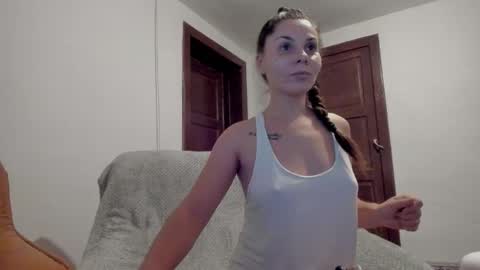 Snapshot of easyacee chatting on 10, 10, 2025 easyacee online show from 10, 10, 2025