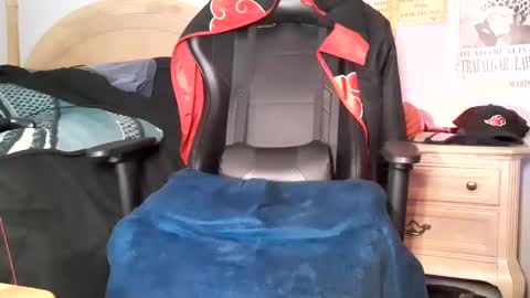 TWITTER   INSTAGRAM    easybreezy20   ONLINE 1230 AM TO 7AM online show from 25, 12, 2024