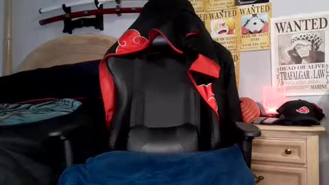 TWITTER   INSTAGRAM    easybreezy20   ONLINE 1230 AM TO 7AM online show from 15, 1, 2025