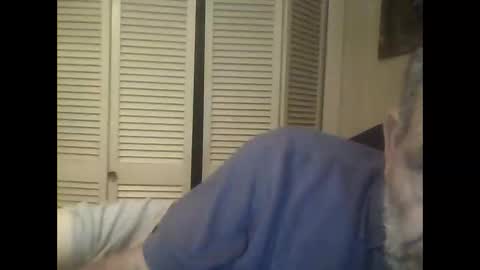 Snapshot of easye4015 chatting on 31, 10, 2025 Easye online show from 31, 10, 2025