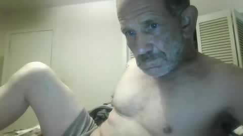 Snapshot of easye70938974 chatting on 2, 4, 2026 easye70938974 online show from 2, 4, 2026