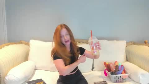Snapshot of eatmygingersnapps chatting on 13, 1, 2025 Allison online show from 13, 1, 2025