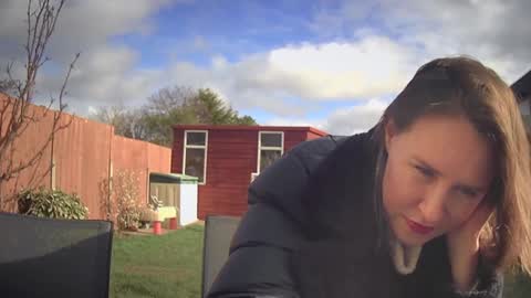 Nadia Ferreira  online show from 24, 2, 2026