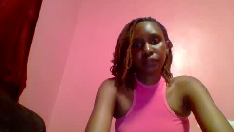 Snapshot of ebon_fantasy1 chatting on 25, 7, 2026 Ebon Fantasy1s online show from 25, 7, 2026