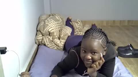 Queen online show from 5, 4, 2026