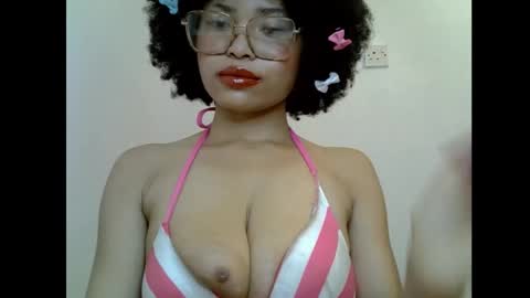 Snapshot of ebony_badgurl chatting on 10, 2, 2026 Ebony badgurl online show from 10, 2, 2026