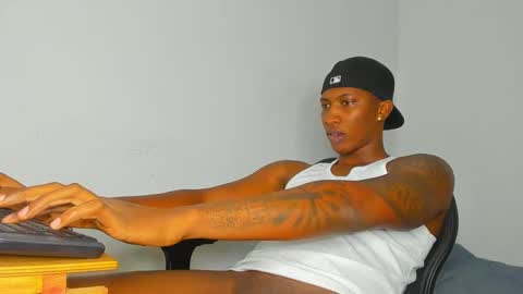 Snapshot of ebony_brandons chatting on 14, 2, 2025 Brandon online show from 14, 2, 2025