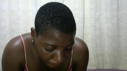 Snapshot of ebony_candy1998 chatting on 15, 10, 2025 ebony_candy1998 online show from 15, 10, 2025