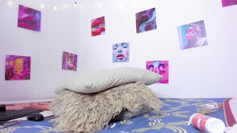 Snapshot of ebony_cute9 chatting on 24, 1, 2025 ebony_cute9 online show from 24, 1, 2025