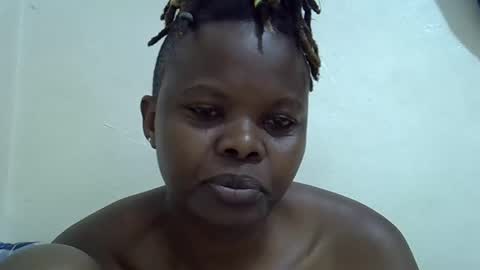 Snapshot of ebony_cuttey30 chatting on 3, 5, 2026 ebony_cuttey30 online show from 3, 5, 2026