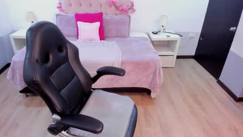 ebony_fantasy2 online show from 5, 11, 2025