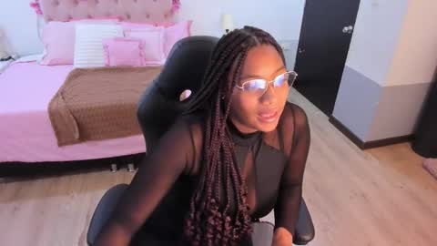 ebony_fantasy2 online show from 22, 11, 2025