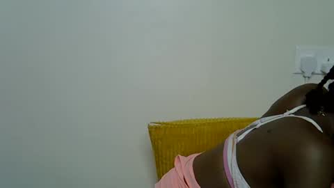 ebony_j online show from 9, 5, 2026