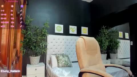 ebony_katterin online show from 21, 11, 2025