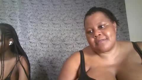 ebony_magixs online show from 13, 9, 2025
