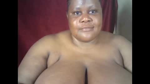 ebony_magixs online show from 12, 11, 2025