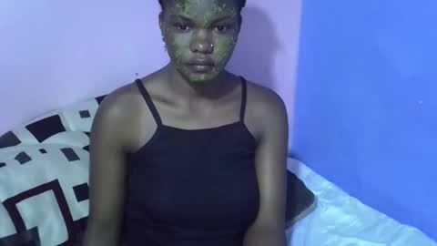 Snapshot of ebony_medline10 chatting on 2, 3, 2026 anelikah online show from 2, 3, 2026