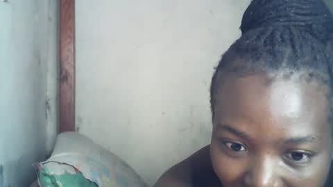 Snapshot of ebony_phoenix12 chatting on 24, 10, 2025 ebony_phoenix12 online show from 24, 10, 2025