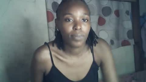 Snapshot of ebony_phoenix12 chatting on 29, 10, 2025 ebony_phoenix12 online show from 29, 10, 2025