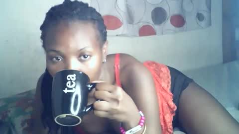 Snapshot of ebony_phoenix12 chatting on 29, 11, 2025 ebony_phoenix12 online show from 29, 11, 2025