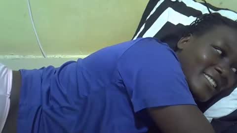 Snapshot of ebony_vanillah chatting on 6, 2, 2026 ebony_vanillah online show from 6, 2, 2026