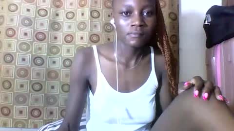 Snapshot of ebonycutegal4 chatting on 7, 3, 2025 MELLEN online show from 7, 3, 2025