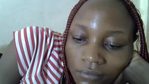 Snapshot of ebonycutegal4 chatting on 24, 10, 2025 MELLEN online show from 24, 10, 2025