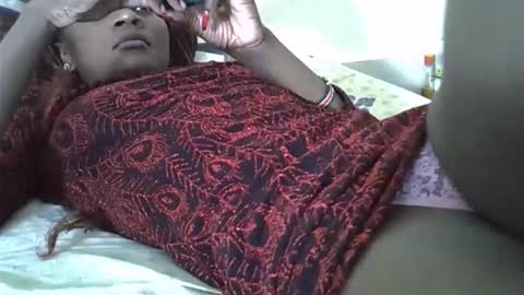 Snapshot of ebonycutegal4 chatting on 30, 10, 2025 MELLEN online show from 30, 10, 2025