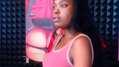 Snapshot of ebonydivaxx chatting on 19, 2, 2025 kimberley online show from 19, 2, 2025