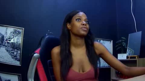 Snapshot of ebonydivaxx chatting on 17, 9, 2025 kimberley online show from 17, 9, 2025