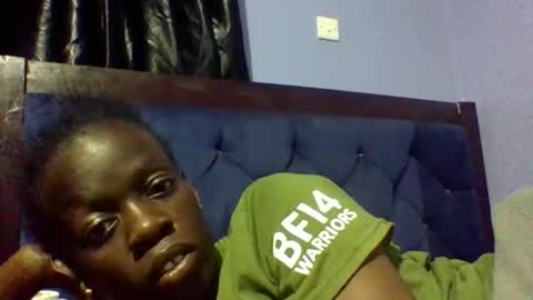 Snapshot of ebonydol2 chatting on 25, 2, 2025 ebonydol2 online show from 25, 2, 2025