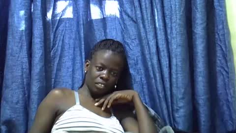 Snapshot of ebonydol2 chatting on 11, 3, 2025 ebonydol2 online show from 11, 3, 2025