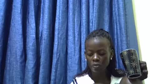 Snapshot of ebonydol2 chatting on 11, 3, 2025 ebonydol2 online show from 11, 3, 2025