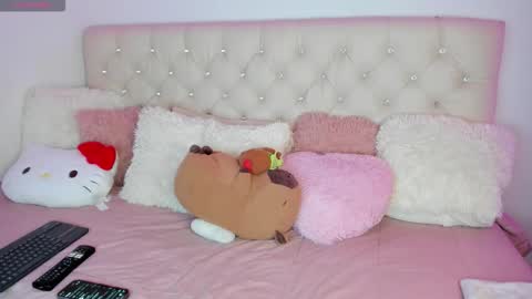 Queen Ebony online show from 4, 10, 2025