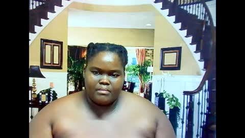 ebonyhotbuns4u2luv online show from 12, 2, 2025